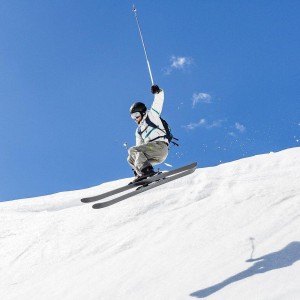【爱游戏下载】马德兴评泰山1比4惨败，夺冠之路需先调整心态