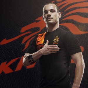 爱游戏官方链接-埃迪-豪确认乔林顿腹股沟受伤，坦言纽卡斯尔需在多方面大幅改进